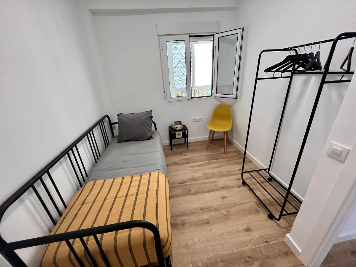 Apartment Gatu El Mirador De La Vina, Preferente Mayores De 25 Anos Y Familias Cadiz